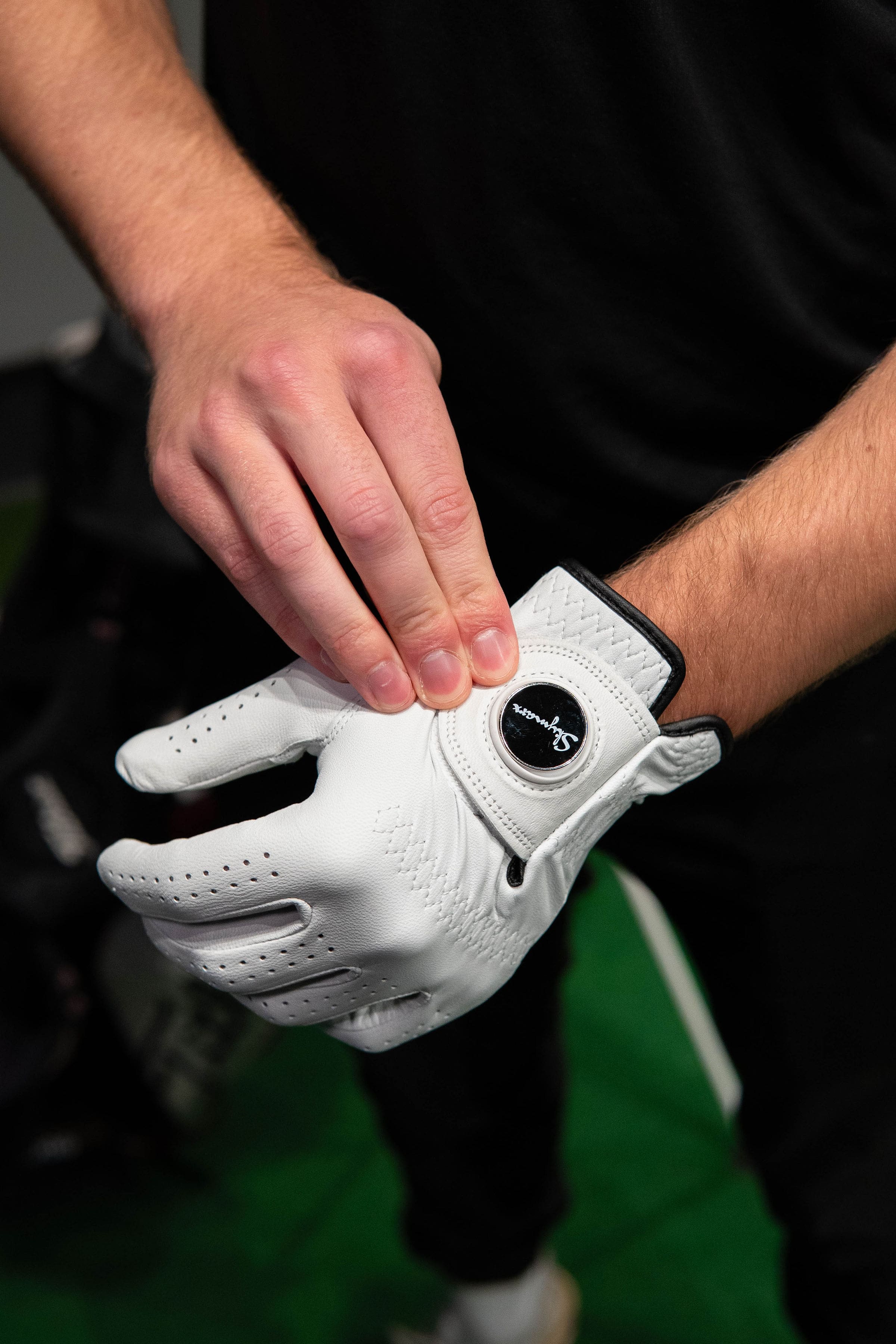 laadukas cabrettanahasta valmistettu golfhanska merkkausnastalla